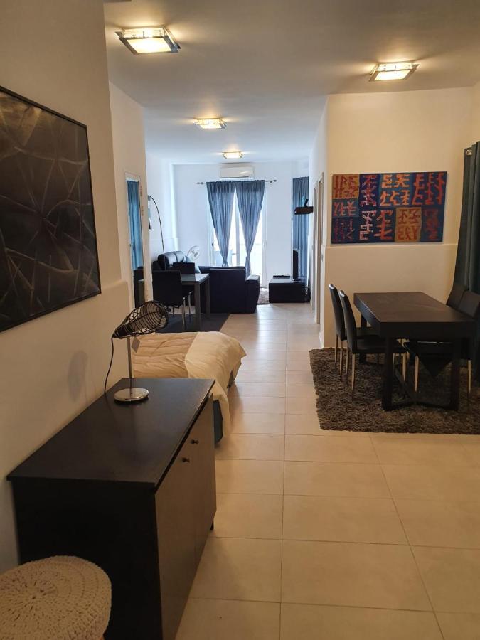 Apartament Modern In Swieqi Malta *